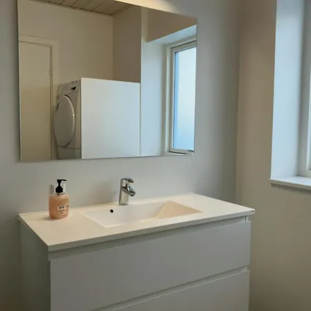 Spacious For 7 * Sabro